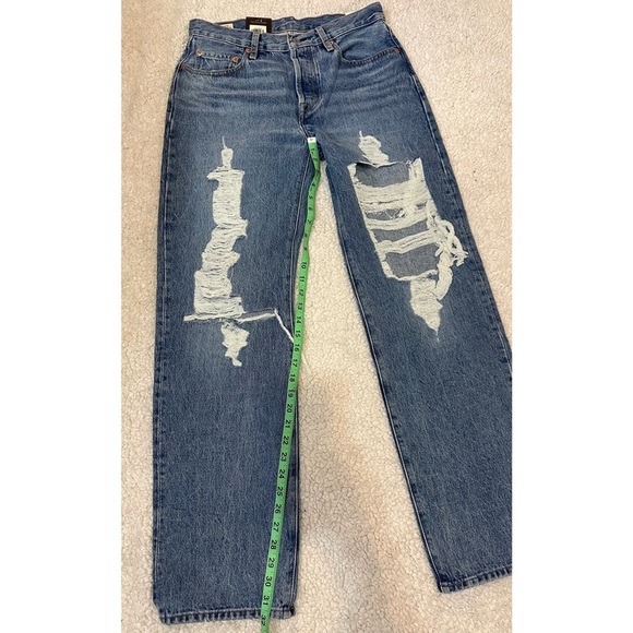 NWT Levis 501 Button A Mid Rise women Jean - Picture 4 of 12